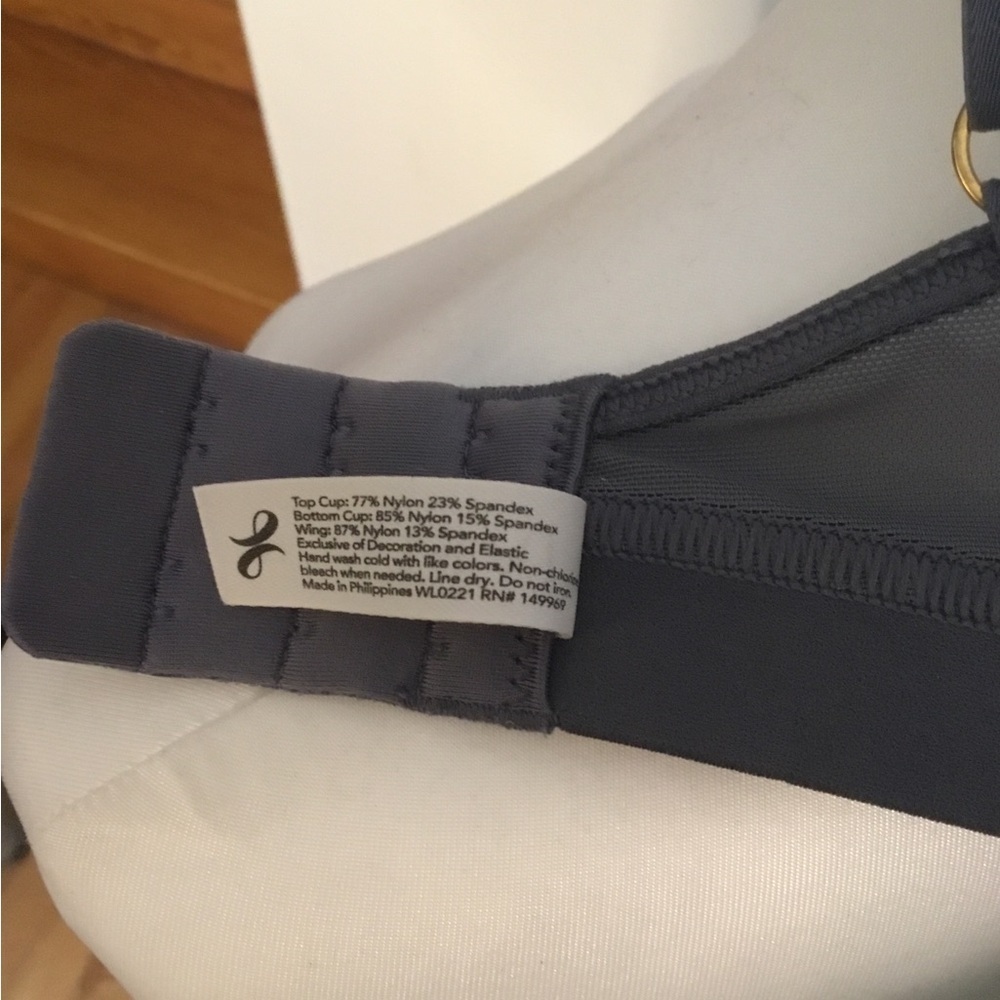 Lively Gray Bralette with Adjustable Straps and Triangle Cups - Picture 8 of 9